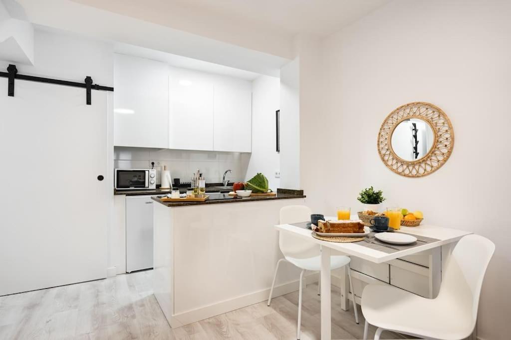 Apartamento Frida Centro Gijón Exteriör bild
