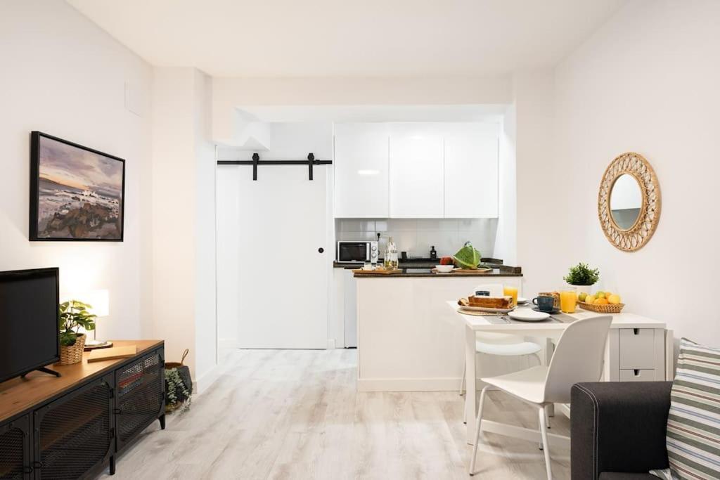Apartamento Frida Centro Gijón Exteriör bild