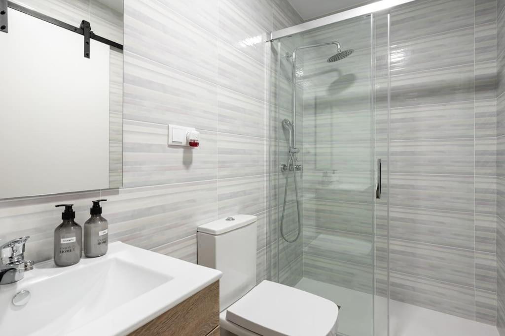 Apartamento Frida Centro Gijón Exteriör bild