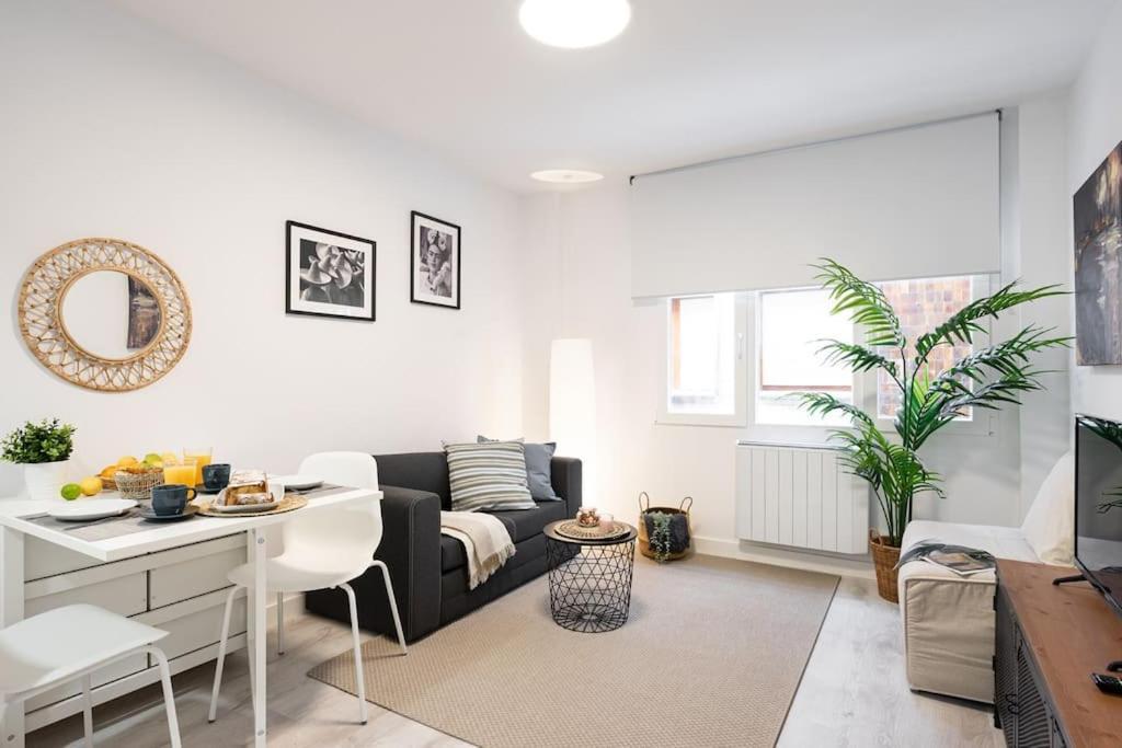 Apartamento Frida Centro Gijón Exteriör bild